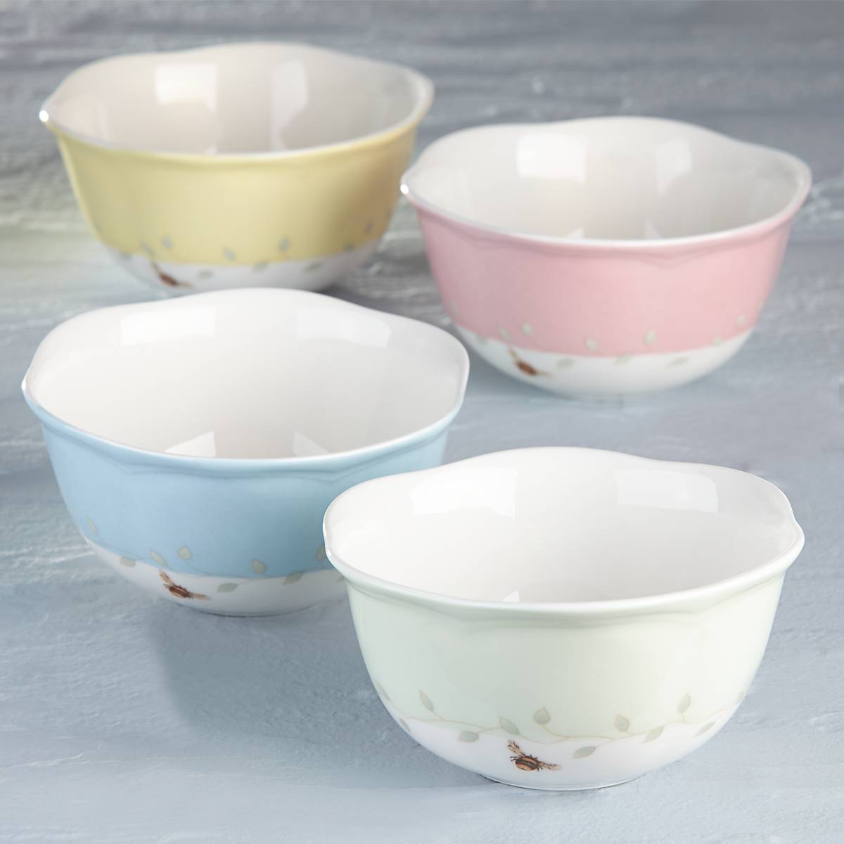 Scalloped Porcelain Dessert Bowls, Set of 4 - Image 3