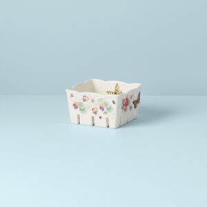 Porcelain Berry Bowl